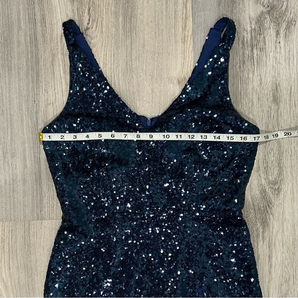 Nightway NW Dark Navy Blue Sequin Sleeveless V Neck Party Sheath Dress Size 10 - Picture 3 of 10